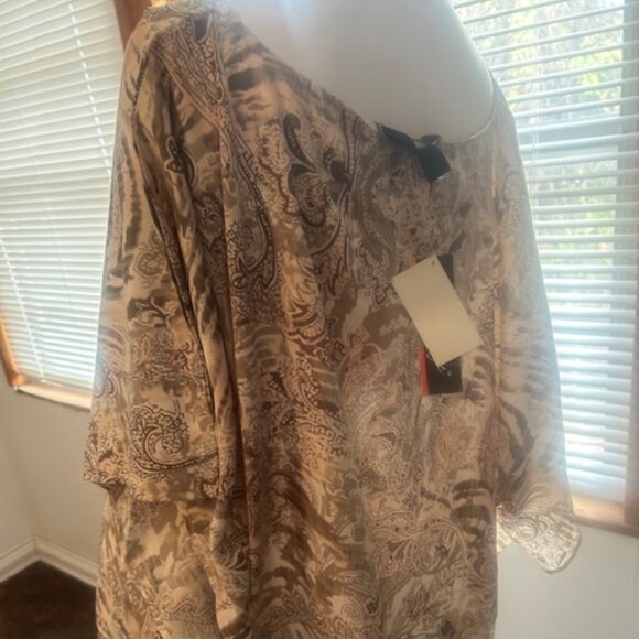 Charlie Paige Tan/Cream Chemise top, size OS - Picture 3 of 4